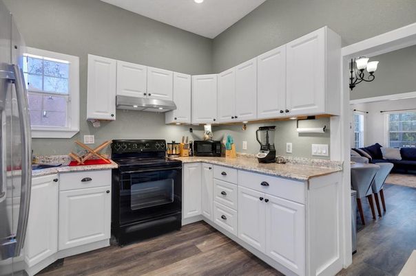 Chandelier, Interior, Kitchen, Recessed Lighting, Wood Texture Flooring