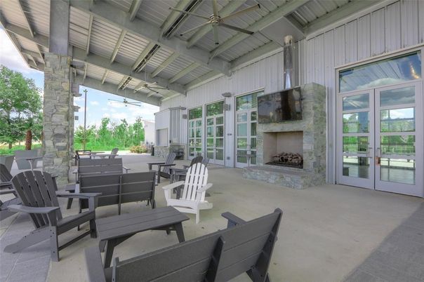 Exterior, Fireplace