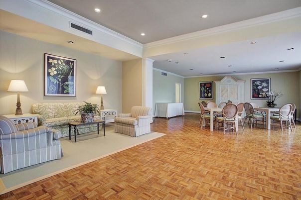 Dining room, Interior, Living room, Recessed Lighting, Wood Texture Flooring