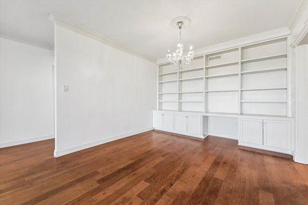 Chandelier, Empty room, Interior, Wood Texture Flooring