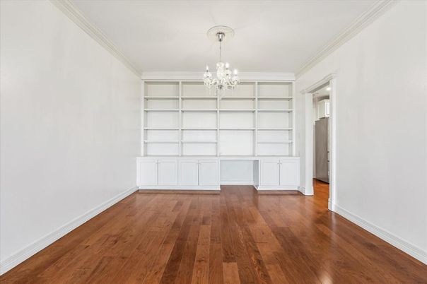 Chandelier, Empty room, Interior, Wood Texture Flooring