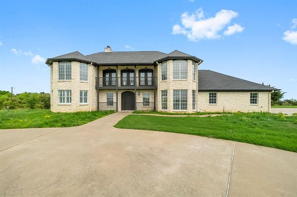 Backyard, Exterior, Facade, French Provincial