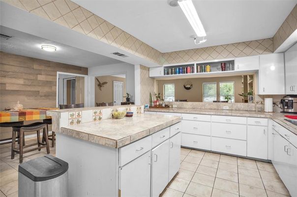 Bathroom, Interior, Kitchen, Tile Countertops