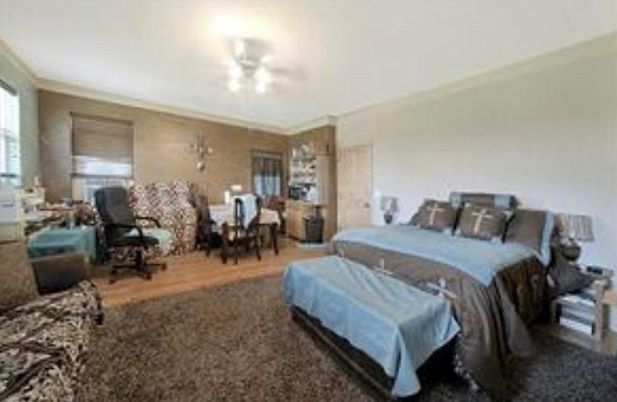 Bedroom, Dining room, Interior, Wood Texture Flooring