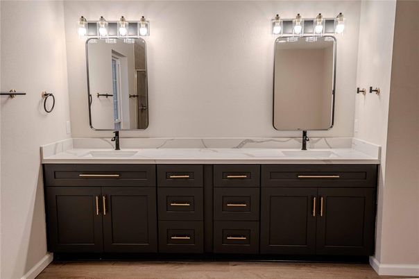 Bathroom, Dual Sink Vanities, Interior, Wood Texture Flooring