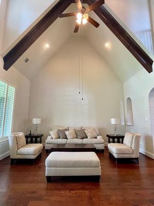 Interior, Living room, Recessed Lighting, Wooden Beams, Wood Texture Flooring