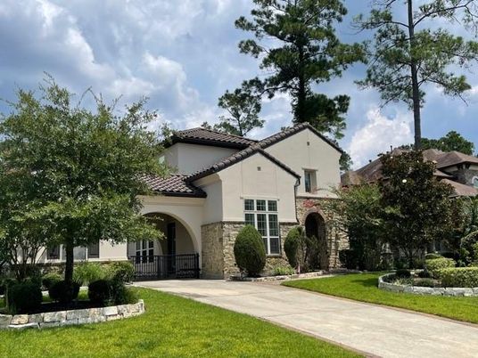 Backyard, Exterior, Facade, Mediterranean