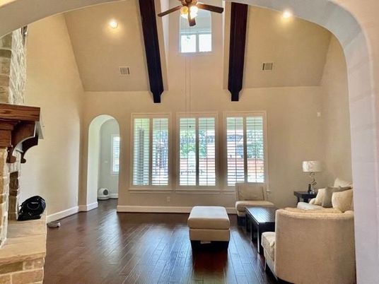 Interior, Living room, Recessed Lighting, Wooden Beams, Wood Texture Flooring