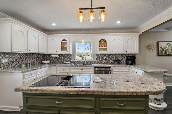 Interior, Kitchen, Pendant Lights, Recessed Lighting