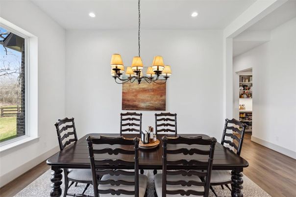 Chandelier, Dining room, Interior, Recessed Lighting, Wood Texture Flooring