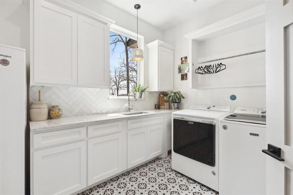 Interior, Pendant Lights, Washer
