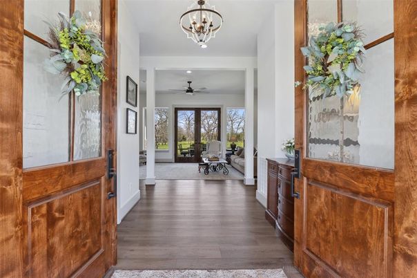 Chandelier, Interior, Wood Texture Flooring