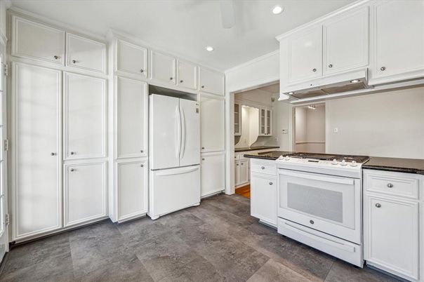 Interior, Kitchen, Recessed Lighting