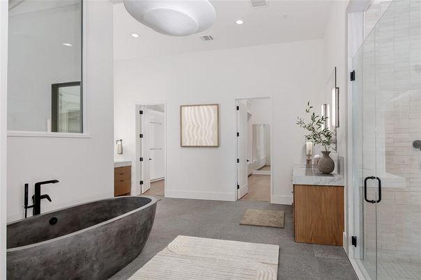 Bathroom, Free Standing Baths, Glass Shower, Interior, Recessed Lighting