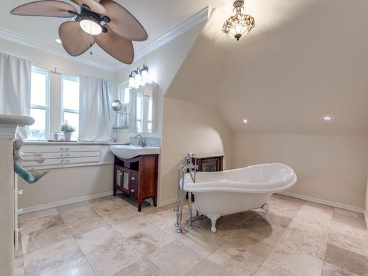 Bathroom, Free Standing Baths, Interior, Recessed Lighting