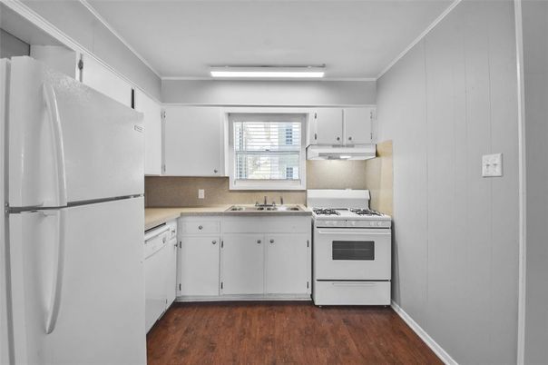 Interior, Kitchen, Wood Texture Flooring