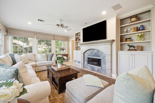 Fireplace, Interior, Living room, Recessed Lighting