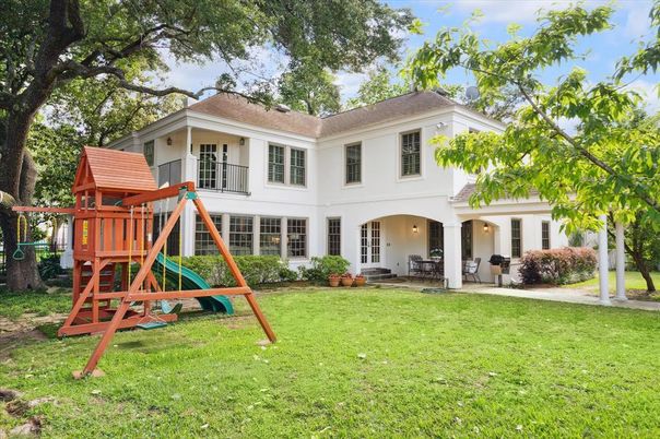 Backyard, Exterior, Playground