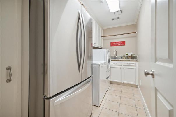 Interior, Washer