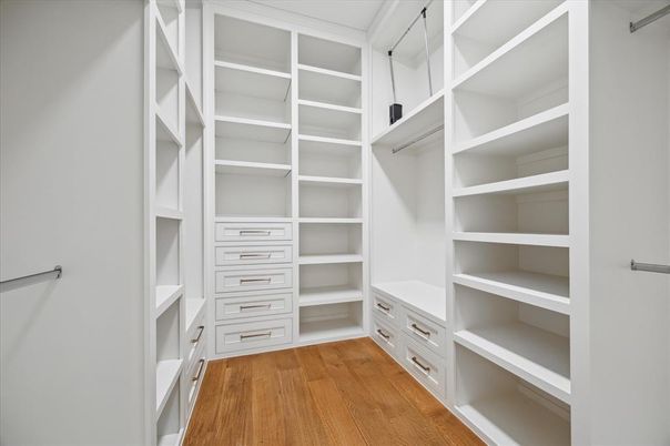 Interior, Walk-in Closets, Wood Texture Flooring