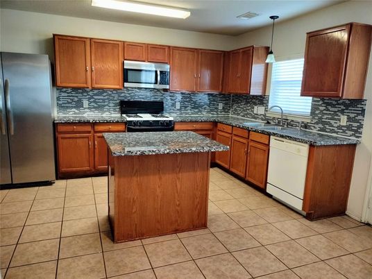 Interior, Kitchen, Pendant Lights, Stainless Steel Appliances