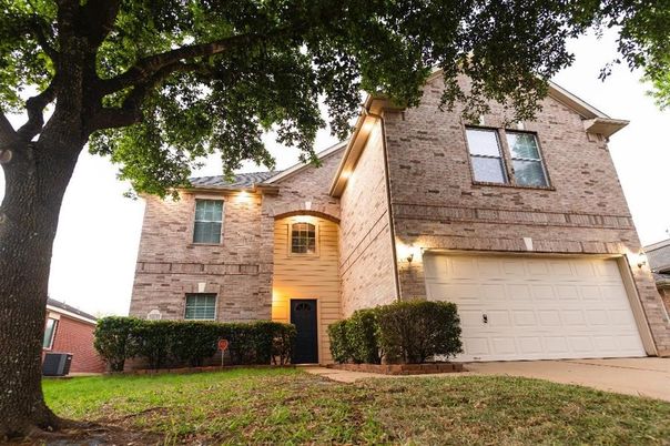 Attached, Exterior, Facade, Brick Facade, Brick Traditional