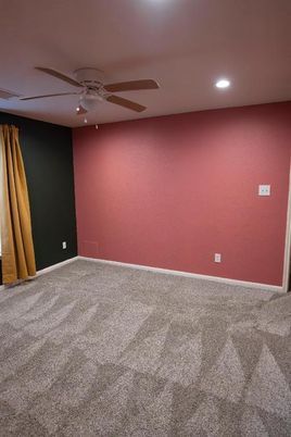 Empty room, Interior, Recessed Lighting