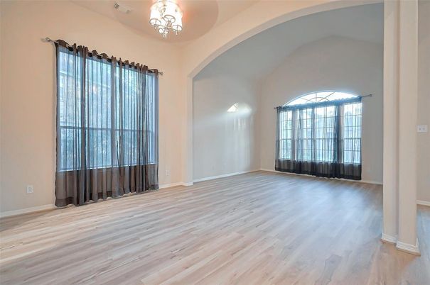Chandelier, Empty room, Interior, Wood Texture Flooring
