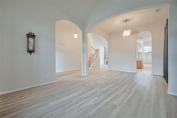 Empty room, Interior, Pendant Lights, Wood Texture Flooring