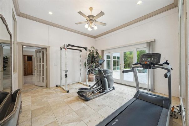 Fitness Equipment, Interior, Recessed Lighting