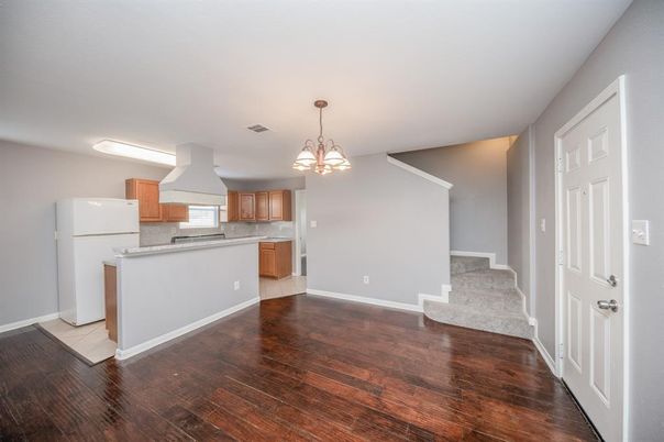 Chandelier, Interior, Kitchen, Pendant Lights, Wood Texture Flooring