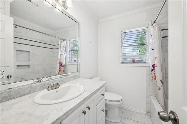 Bathroom, Interior, Marble, Marble Walls