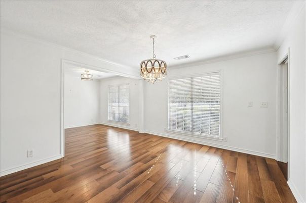 Chandelier, Empty room, Interior, Wood Texture Flooring