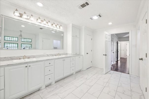 Bathroom, Dual Sink Vanities, Interior, Marble, Recessed Lighting