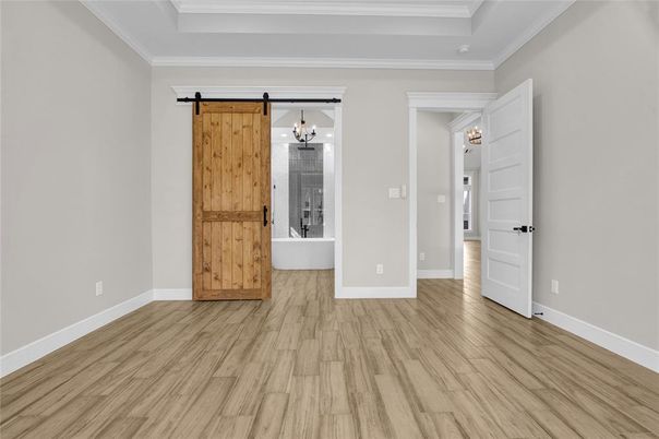 Chandelier, Empty room, Interior, Wood Texture Flooring