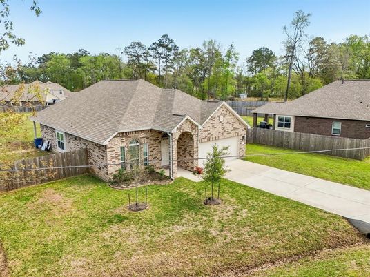 Attached, Backyard, Exterior, Facade, Brick Facade, French Provincial