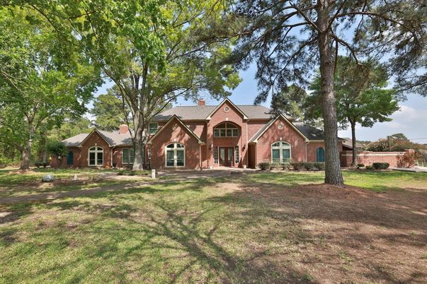 Backyard, Exterior, Facade, Brick Facade, Tudor Revival