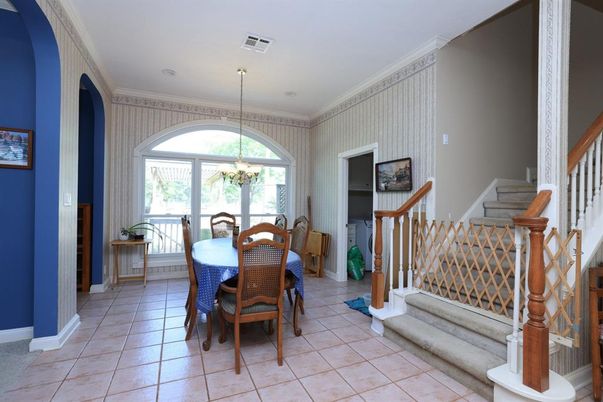 Chandelier, Dining room, Interior, Recessed Lighting