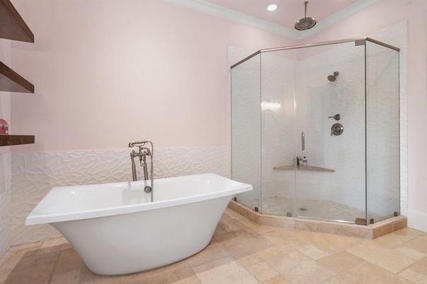 Bathroom, Free Standing Baths, Glass Shower, Interior, Recessed Lighting