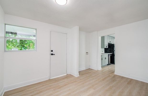 Empty room, Interior, Kitchen, Wood Texture Flooring