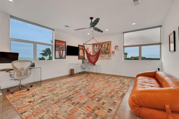 Home Office, Interior, Recessed Lighting, Wood Texture Flooring