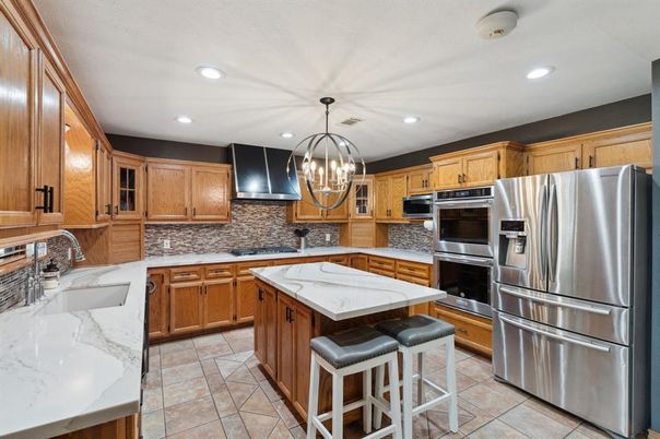 Interior, Kitchen, Pendant Lights, Recessed Lighting, Stainless Steel Appliances