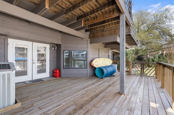 Exterior, Wood Texture Flooring