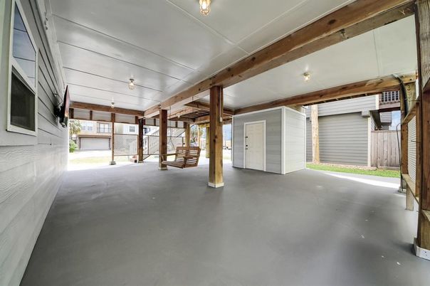Interior, Wooden Beams