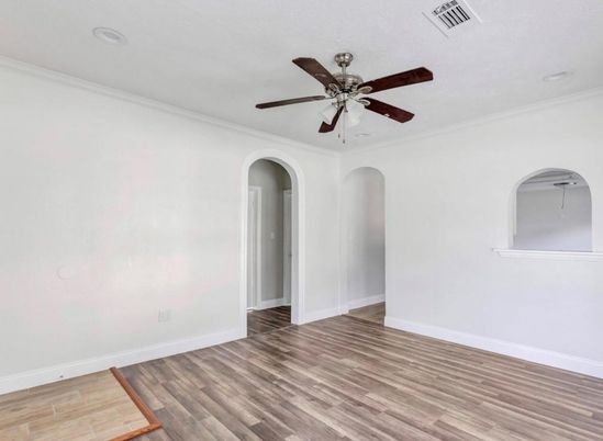 Empty room, Interior, Recessed Lighting, Wood Texture Flooring