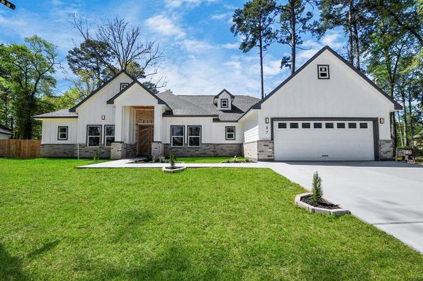 Attached, Backyard, Exterior, Facade, Farmhouse