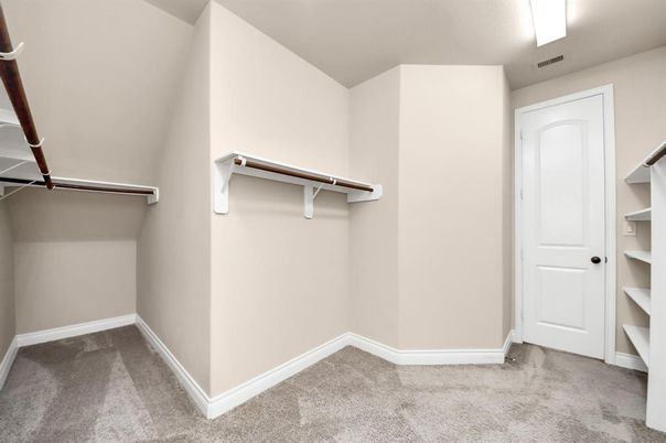 Interior, Walk-in Closets