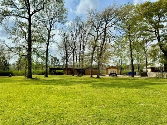 Backyard, Detached Garage, Exterior