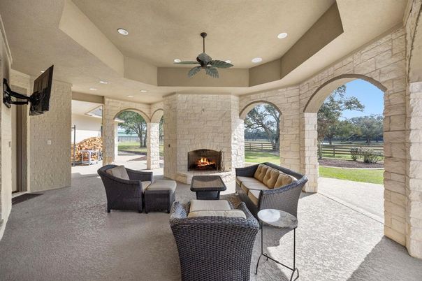 Exterior, Fireplace, Recessed Lighting