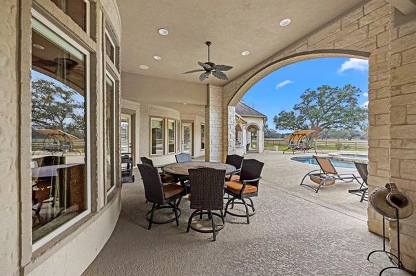 Exterior, Recessed Lighting